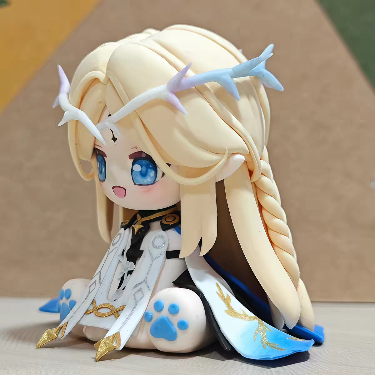 Muyo House Fanmade Fanart Long Yellow Hair Blue Clothes With Horn 8CM Siting Pose Action Figure